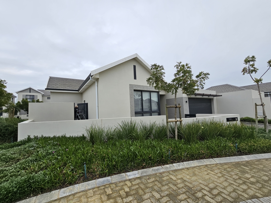 To Let 3 Bedroom Property for Rent in Groot Phesantekraal Estate Western Cape